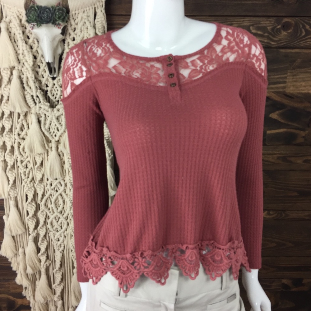 Clover + Scout | Lace Mesh Waffle Knit Scalloped Sweater Thermal Top‎